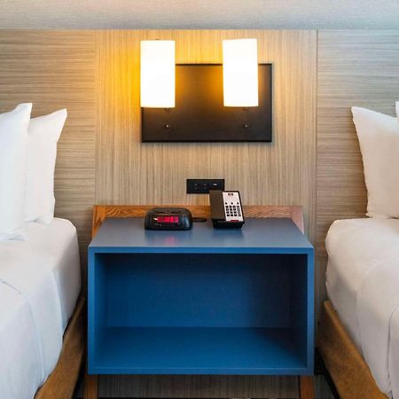 Comfort Inn Airport East Québec Eksteriør billede